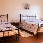 Della Pia بيت للعطل
